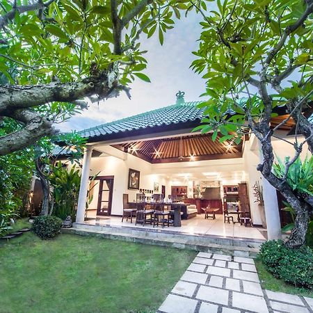 Villa Frangipani Sanur  Bagian luar foto